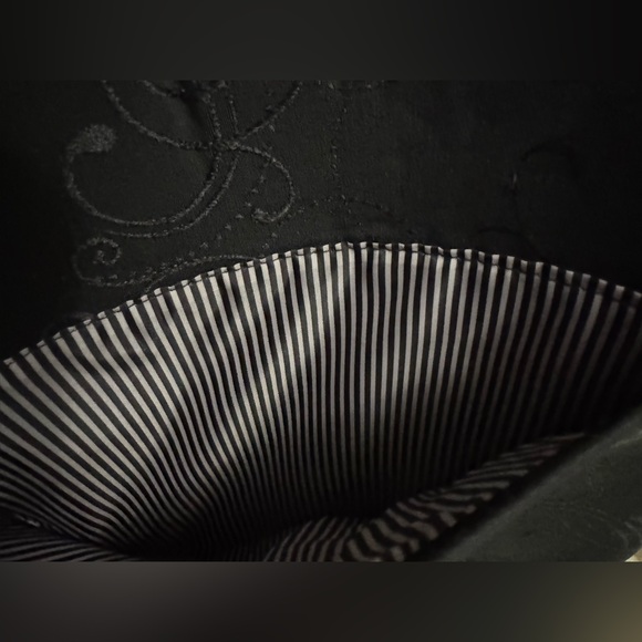 Thirty One bag New Black Crossbody - Picture 6 of 7